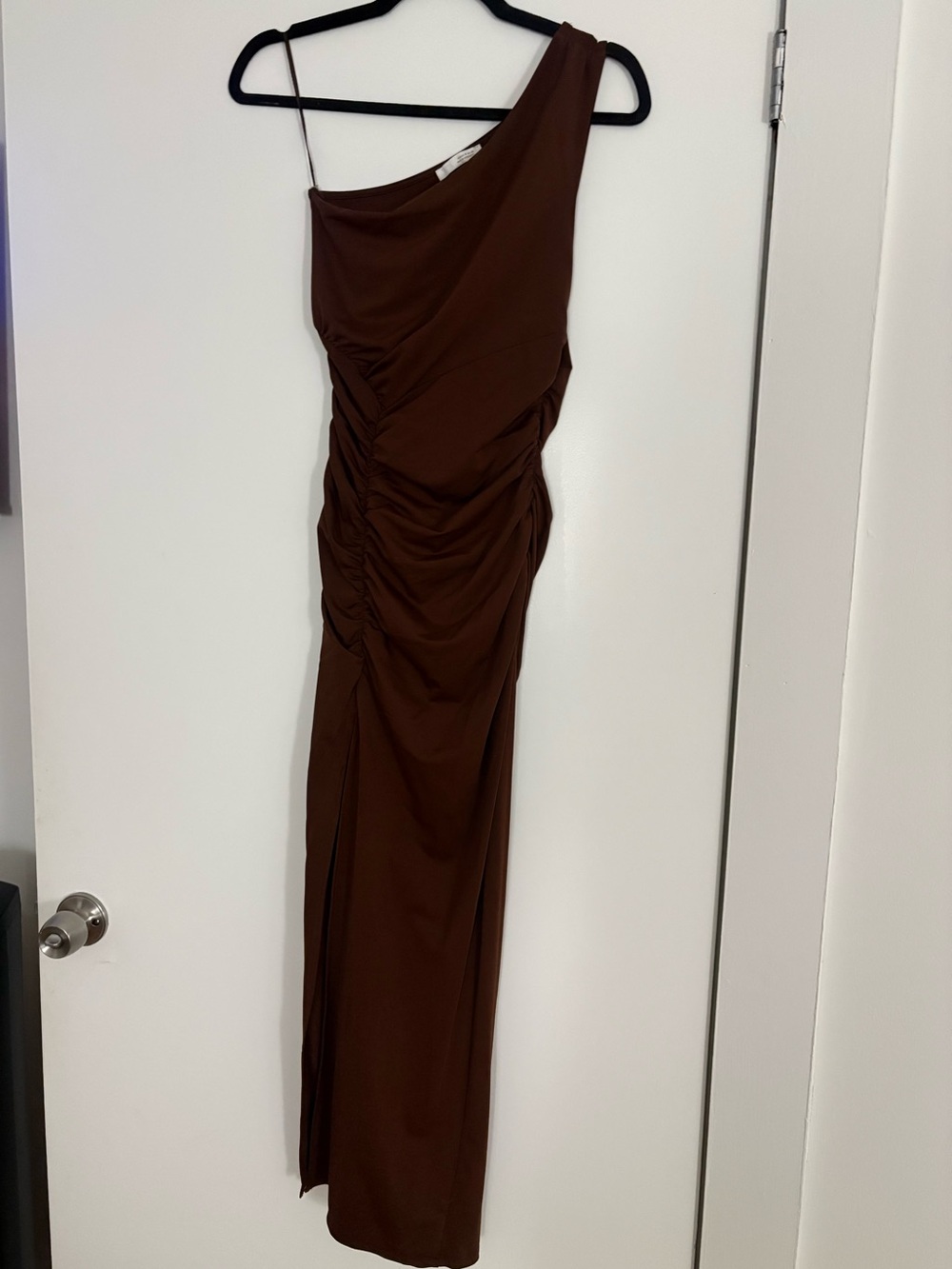 Zara One-Shoulder Brown Ruched Midi Dress - Picture 2 of 4